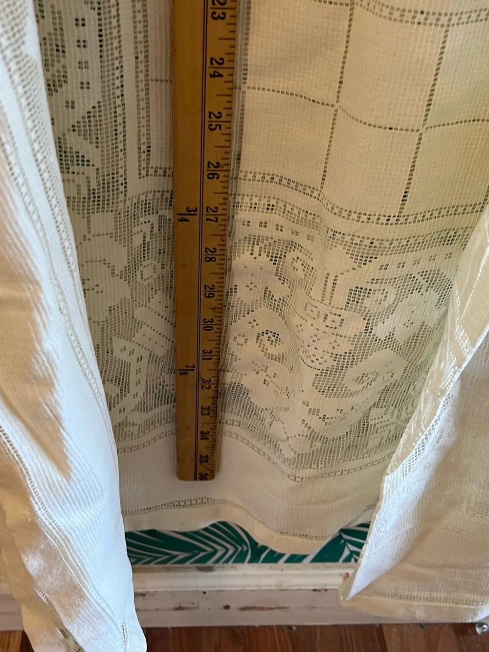 Vintage cream textile filet lace table cloth 75” x 63”